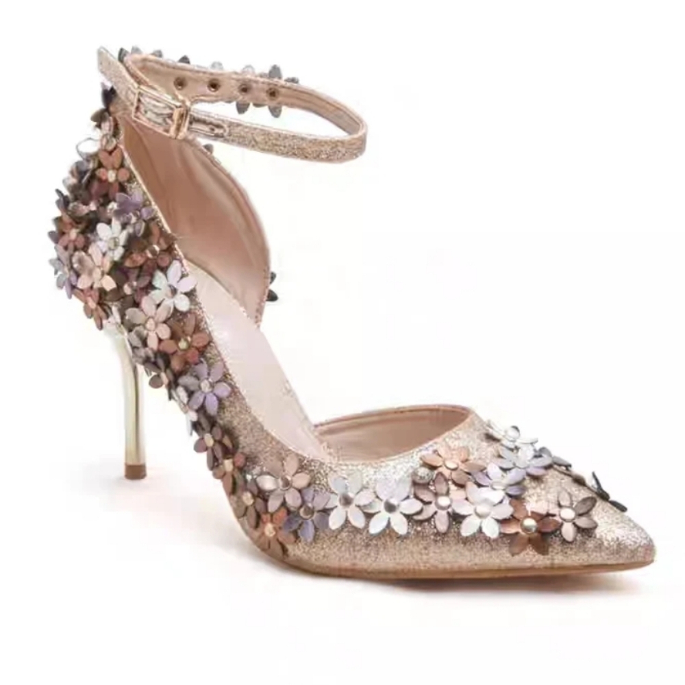 Elegant Gold Sparkle 3D Floral Women's  Shoes With Ankle Straps